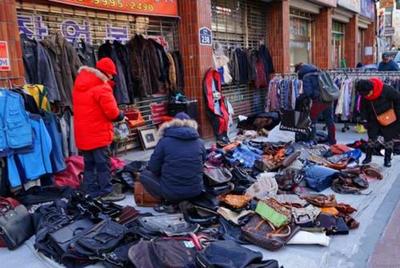 服裝廠賣不完的“尾貨”都去了哪里？了解這些去處，很多人不再吃虧